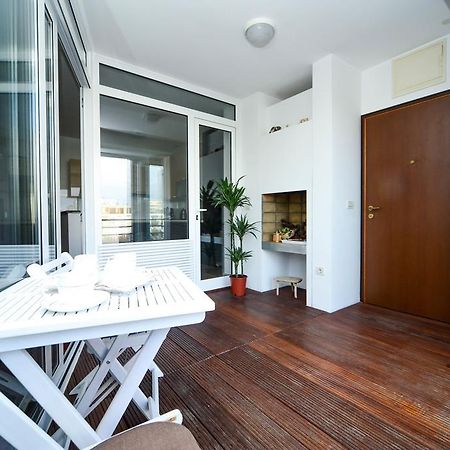 Apartment Mahagony Deluxe Zadar Bagian luar foto