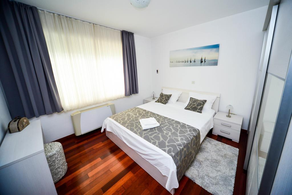 Apartment Mahagony Deluxe Zadar Ruang foto